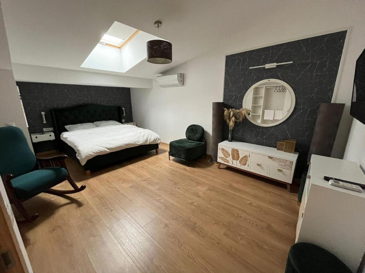 Duplex Lux - Thoria Bucharest
